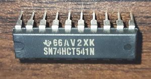 74HCT541 – DIP