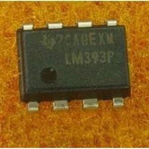 مقایسه‌گر دوگانه LM393P