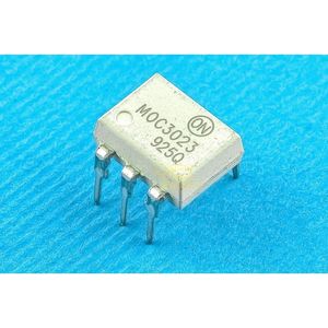 اپتوترایاک MOC3023M فاقد زیروکراس پکیج DIP-6