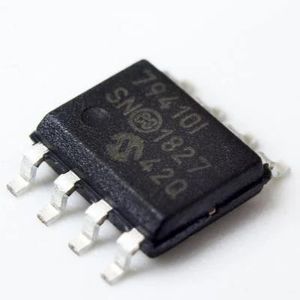 آی سی ساعت دقیق تقویم RTC مدل MCP79410-I/SN پکیج SO-8