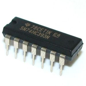 آی سی شمارنده 74HC393