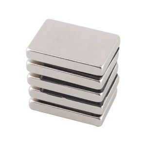 آهنربا نئودمیوم مستطیلی 2*20*30 میلیمتر