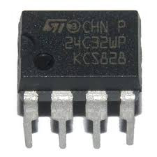 IC 24C32 DIP