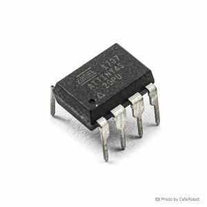 میکروکنترولر attiny45-DIP