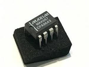 MAX667CPA