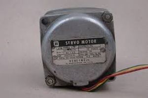 365754-8 servo motor