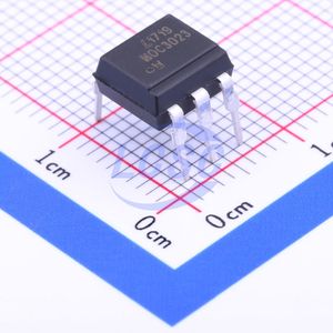 اپتوکوپلر MOC3023 با خروجی ترایاک
